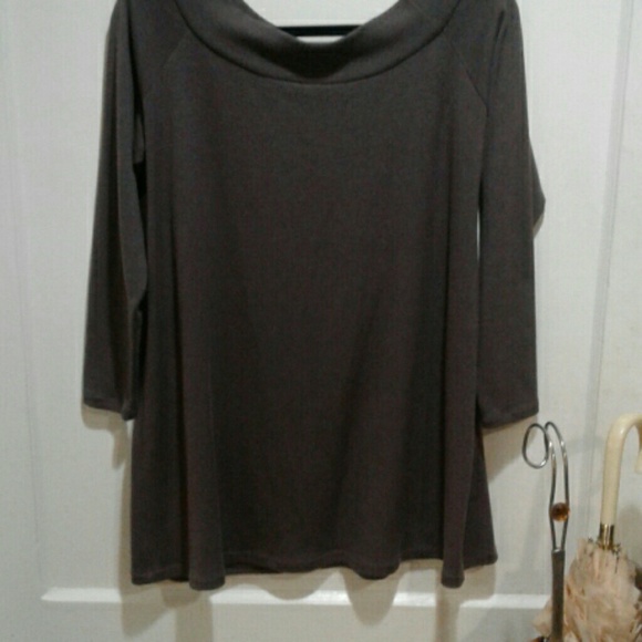 Patricia Woods pullover - Picture 5 of 6